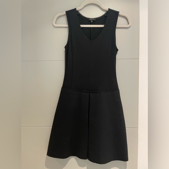 Theory Sleeveless Dress Size 00 Black - Picture 1 of 1